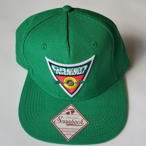NWT Green Arrow Snapback
